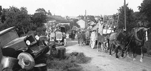 Scène d'exode en juin 1940.