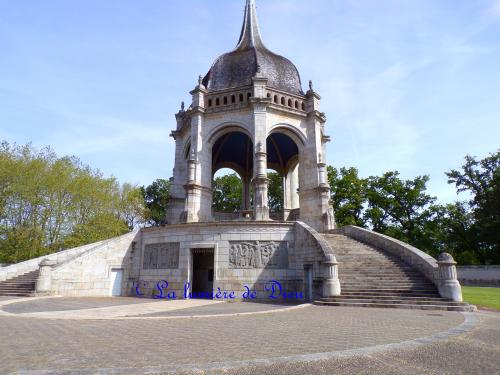 Sainte-Anne d'Auray, le mémorial de la grande guerre