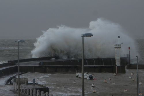 Le port de Comberge bravant la tempête hier après-midi.