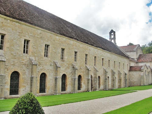 Une belle visite de l'abbaye de Fontenay...
