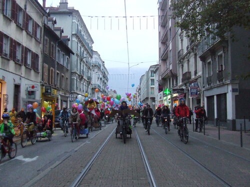 Véloparade & Yarn Bombing !