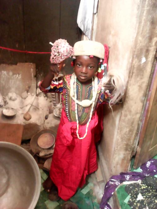 MEDIUM PROFESSEUR  VOYANT SA MAJEST TEGBESSOU