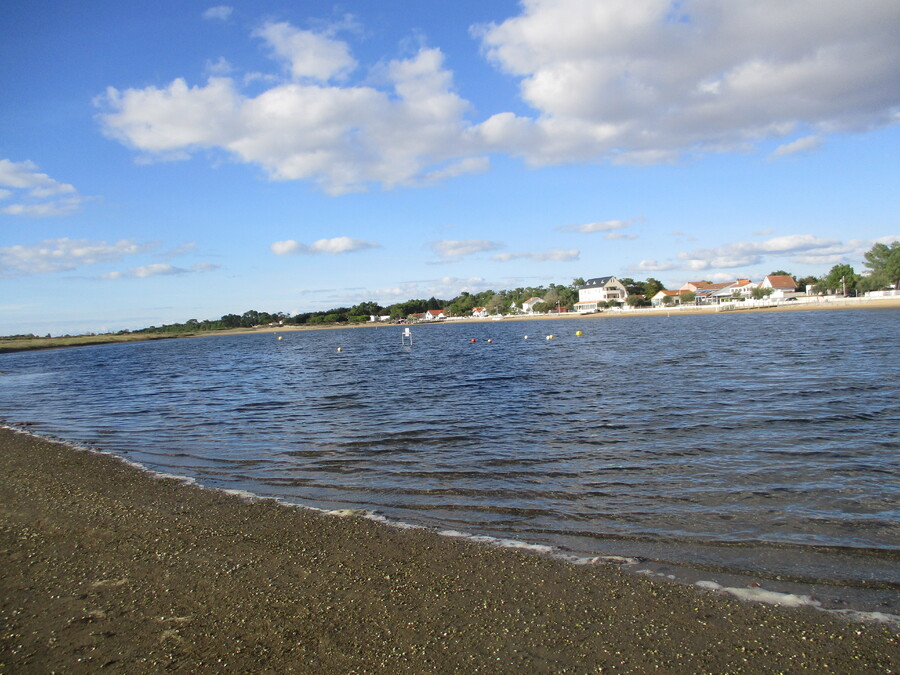 LA  PLAGE  DE  MARENNES  (CHARENTES MARITIMES)    Septembre-Octobre 2022