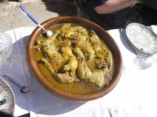 Tajine poulet aux citrons et olives