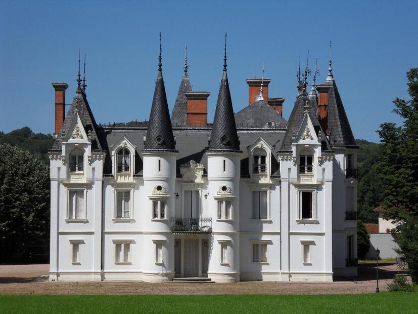 Chambres d'hôtes Château de la Motte, Chambres d'hôtes Noailly