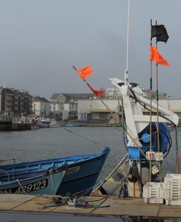 A l'abri dans le port....