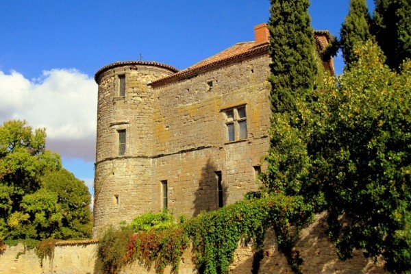 v03 - Château coté église