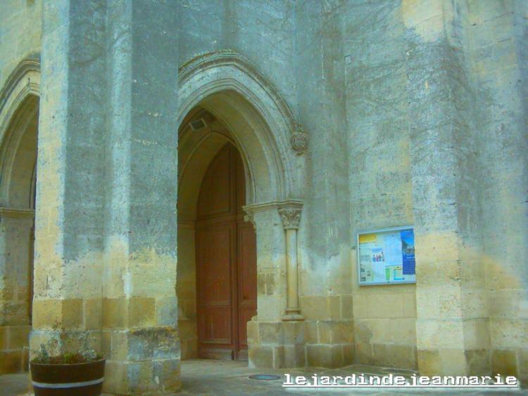 Église Saint-Germain a Auros (gironde) une très belle èglise