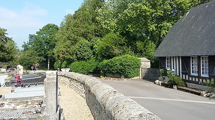 Vauville - le village où nous étions à 6 kms de Deauville dans les terres.. 