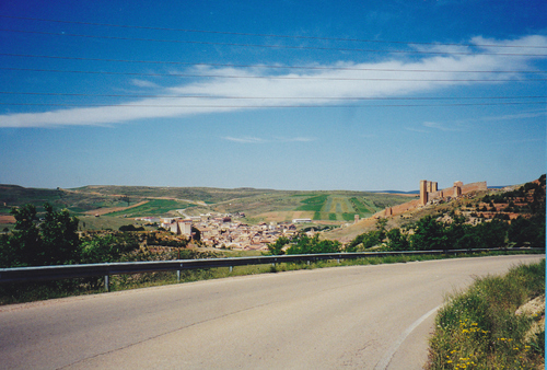 Lundi, 12 juin 2000. L'Espagne et ses campagnes me gagnent ; nous engrangeons les kilomètres.