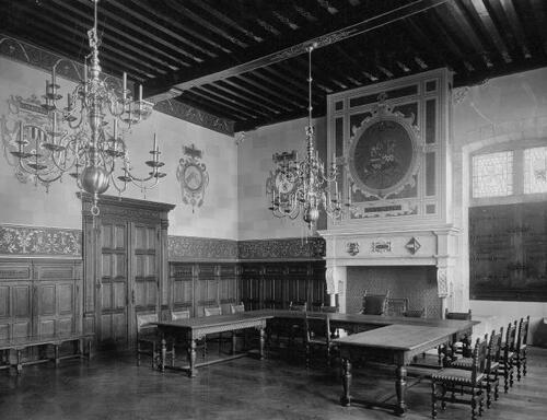 Binche - Hôtel de Ville-salle du conseil - 1900 (kikirpa)