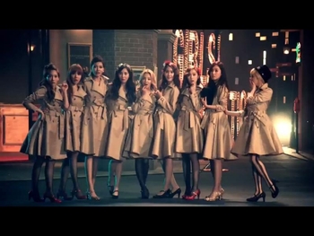 Girl's generation PAPARAZZI