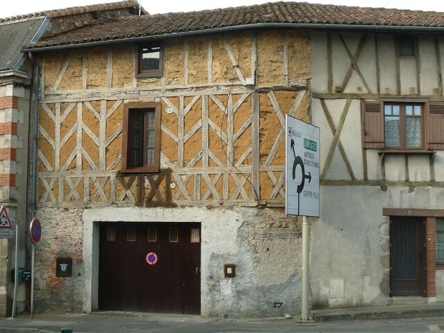 Blog de lisezmoi : Hello! Bienvenue sur mon blog!, Charente : Confonlens