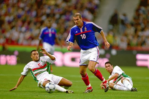 Samedi 06.10.2001 Stade de france l\'équipe de France-Algérie 4-1