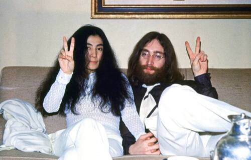 Des interviews inédites de John Lennon et Yoko Ono sont vendues aux enchères aujourd'hui