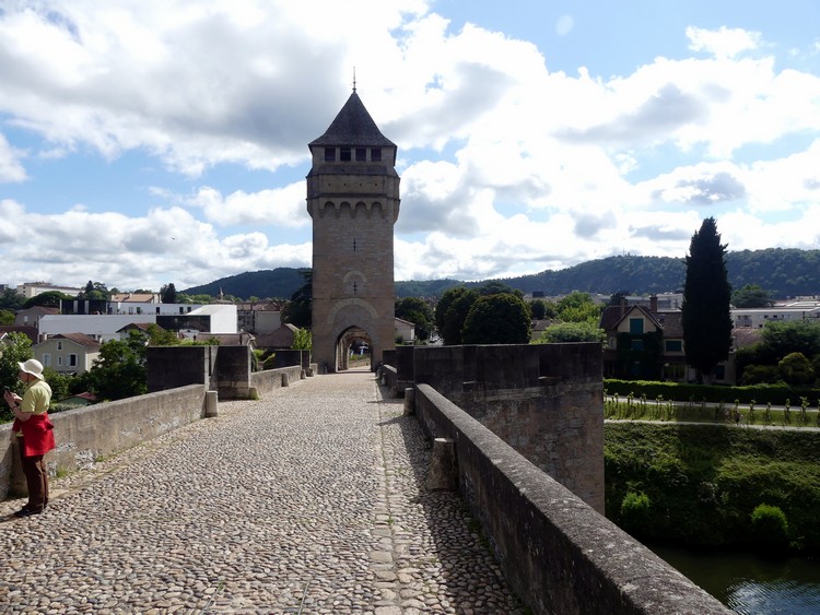 Chaussée du pont