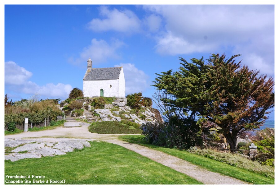 Chapelle Ste Barbe et l'île de Siek en Finistère nord 