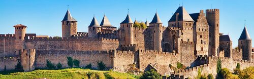 LLes rempzrts de Carcassonne