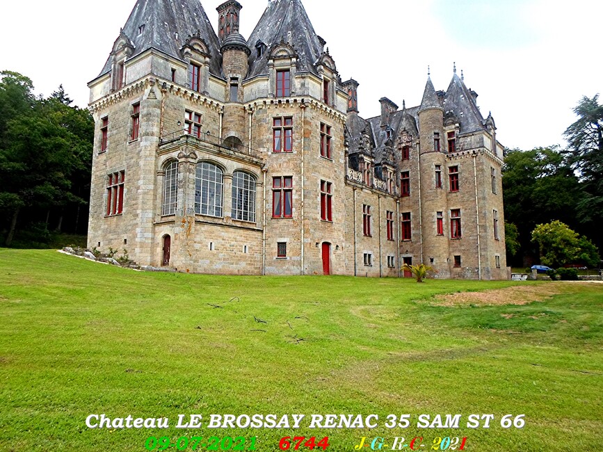 CHATEAU- PARC:  1/  CHATEAU LE BROSSAY RENAC 35  D  25-04-2022