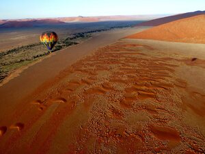 season balloons dunes balloons namibia 