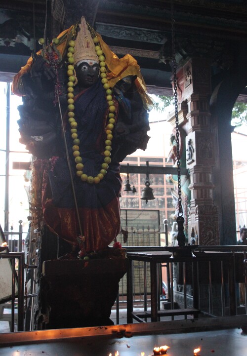 Le temple Thiruparankundram près de Madurai