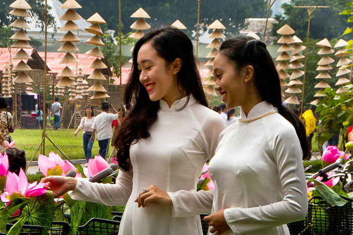 Festival de Ao Dai à Hanoi
