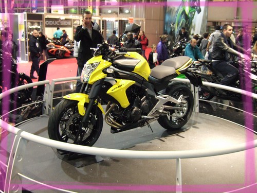 Tenir un stand au salon de la moto