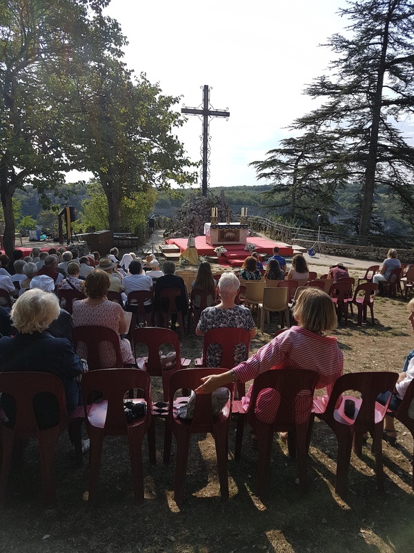 Messe du 15 août à Rocamadour