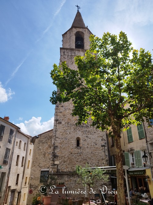 Bargemon, l'église Notre-Dame de Favas