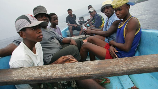 L’an dernier au large de Mayotte, 597 bateaux ont été interceptés, soit 12 879 passagers et 610 passeurs interpellés. © RICHARD BOUHET / AFP