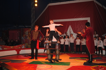Photos spectacle de cirque sous chapiteau