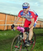 Cyclo cross VTT UFOLEP BTWIN à Lille ( Séniors, féminines )