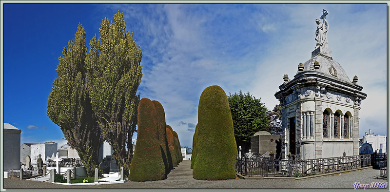Et le lieu des dernières demeures des riches et des pauvres, des honnêtes et des malhonnêtes : le cimetière de Punta Arenas - Chili