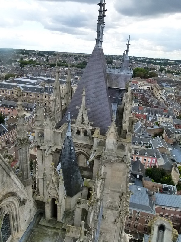 Des vues de la cathédrale d'Amiens (80)
