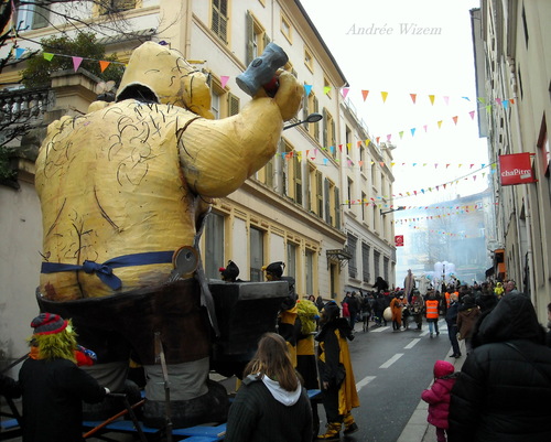 Carnaval de Romans sur Isère 2015...Carmentran même pas mort...3