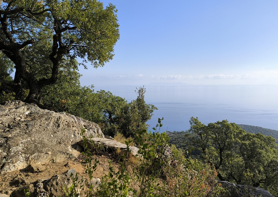 Vacances en Corse, automne 2023. 9.Petite rando à Caracu, hameau déserté