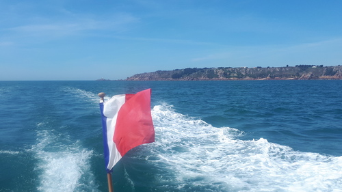 Balade en mer de la Manche, à la découverte des iles et pour une partie de pêche à pied, 1° jour .