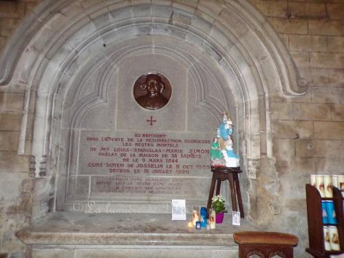 Josselin, la basilique Notre-Dame du Roncier