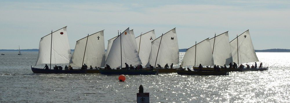 Voiles en liberté 2024 à Andernos - Le départ des pinassottes...