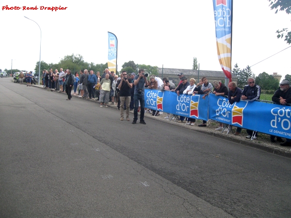 René Drappier a assisté à l'arrivée, à Châtillon sur Seine, de l'étape du Tour de Côte d'Or 2017