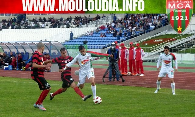 Mercredi 2.5.2012 USMA-MCA 3-1 AMORPHE Mouloudia