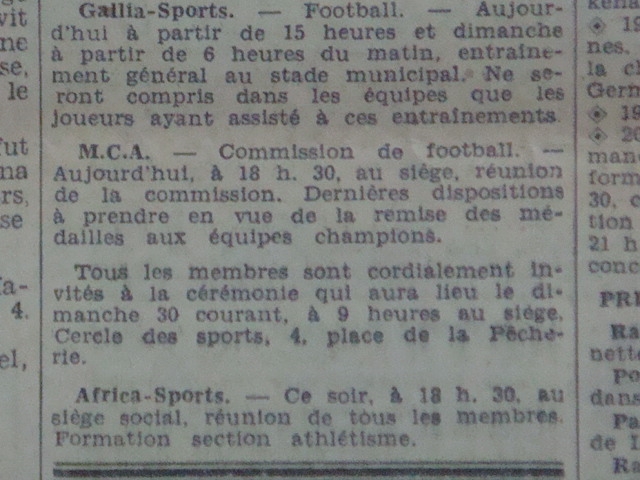 remises des médailes aux champions mouloudéens par les dirigeants