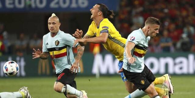 Football - Euro - Nainggolan a libéré la Belgique contre la Suède d'Ibrahimovic. (Reuters)
