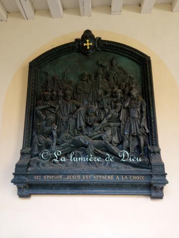 Sainte-Anne d'Auray, le cloître et le chemin de croix