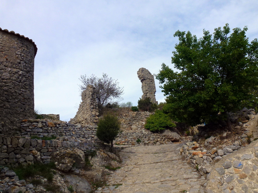 Le village abandonné de Périllos...