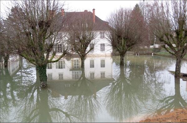 Les inondations de janvier 2018 à Châtillon sur Seine, comparées avec celles  de 1910, une belle étude  par Dominique Masson