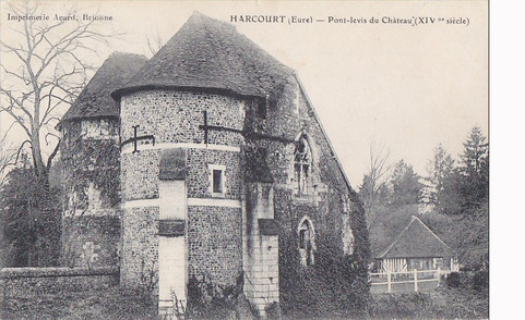 LES REMPARTS D'HARCOURT (Eure)