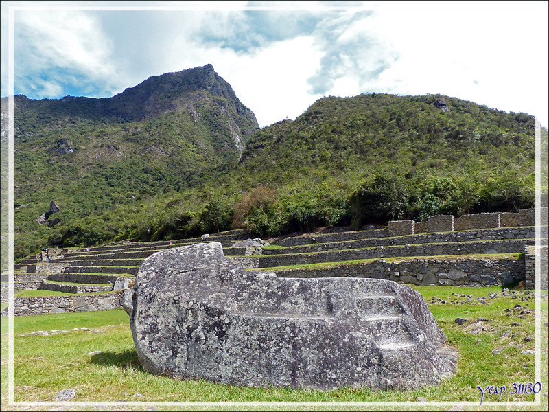 La Roche Funéraire - Machu Picchu - Pérou