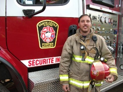 Les pompiers de la caserne de Sainte-Cécile de Whitton