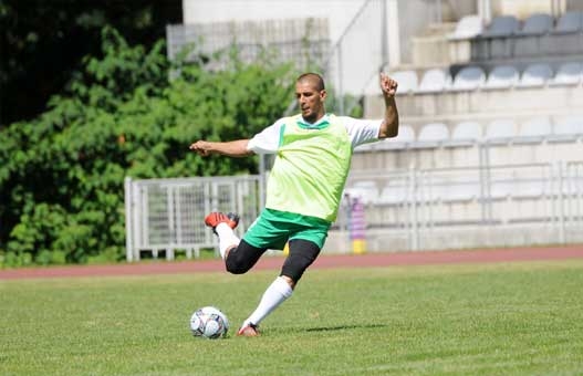 Bouabdellah Madjid (Creteil , libéré au mercato sans jouer la moindre seconde durant la phase Alle